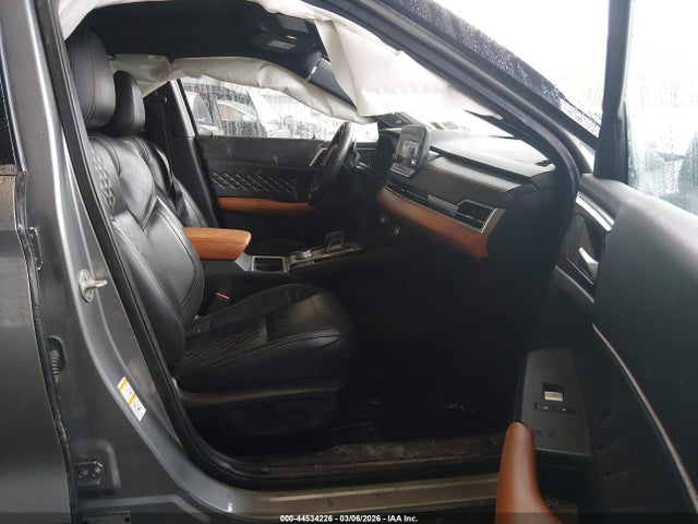 Продаж на аукціоні авто 2022 Mitsubishi Outlander Sel 2.5 S-awc/sel Launch Edition S-awc/sel Special Edition S-awc, vin: JA4J4VA80NZ015573, номер лоту: 44534226