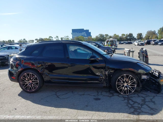 Porsche Macan 2022 WP1AA2A58NLB05025 Image 12