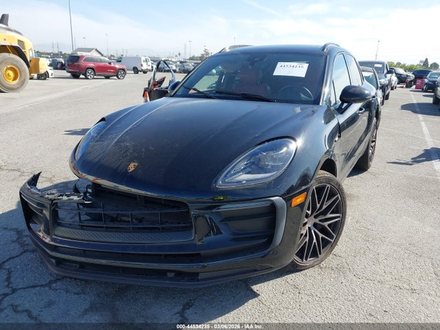 Porsche Macan 2022 WP1AA2A58NLB05025 Image 2