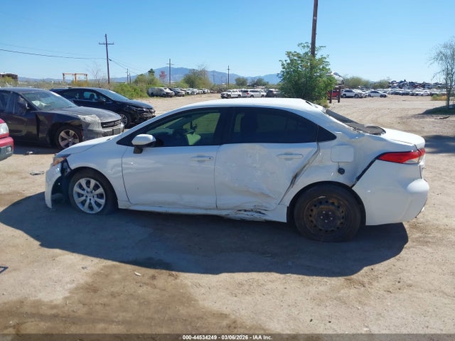 Toyota COROLLA LE 2021 JTDEPMAE1MJ186005 Image 15