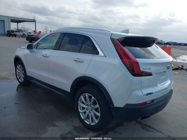 44534262 :رقم المزاد ، 1GYAZAR4XKF159771 vin ، 2019 Cadillac Xt4 Luxury مزاد بيع