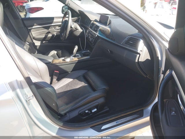 2017 BMW 330E WBA8E1C34HA156724 Photo 4