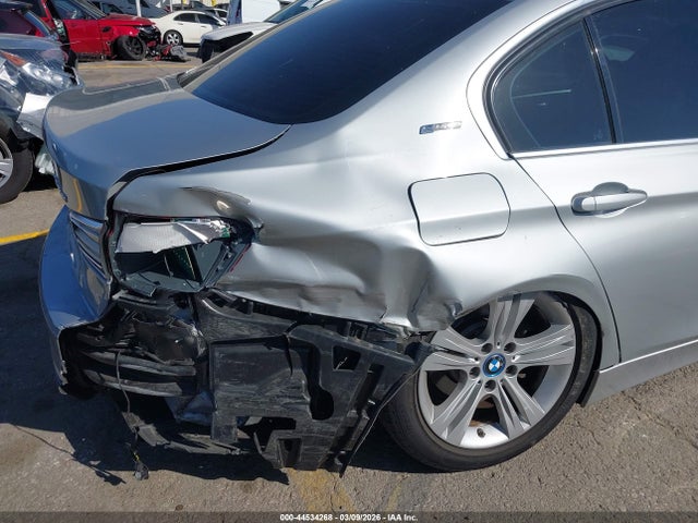 2017 BMW 330E WBA8E1C34HA156724 Photo 5