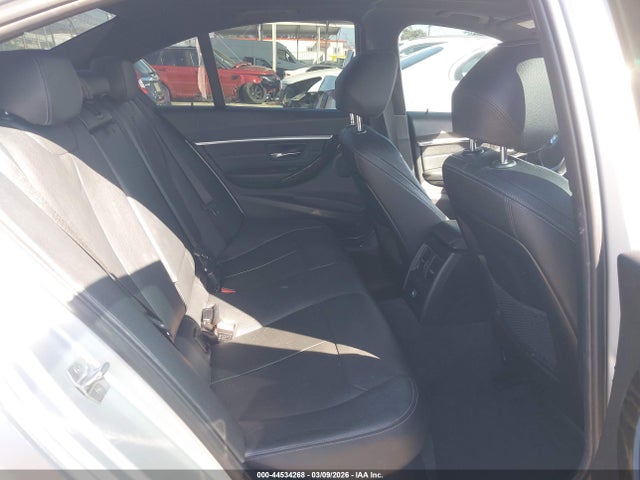 2017 BMW 330E WBA8E1C34HA156724 Photo 7