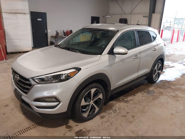44534275 :رقم المزاد ، KM8J3CA22GU245653 vin ، 2016 Hyundai Tucson Sport مزاد بيع