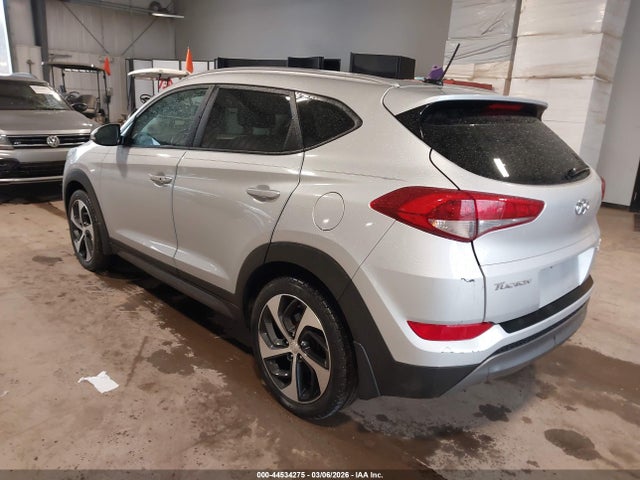 44534275 :رقم المزاد ، KM8J3CA22GU245653 vin ، 2016 Hyundai Tucson Sport مزاد بيع