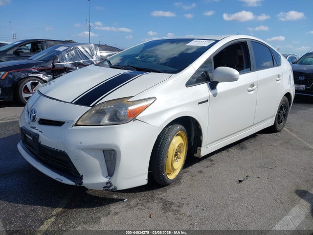 JTDKN3DU7F0450665 Toyota Prius Two