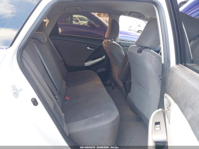 JTDKN3DU7F0450665 Toyota Prius Two
