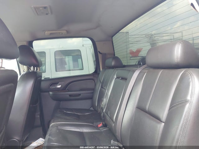 44534297 :رقم المزاد ، 1GC4K1C8XBF238148 vin ، 2011 Chevrolet Silverado 3500hd Ltz مزاد بيع