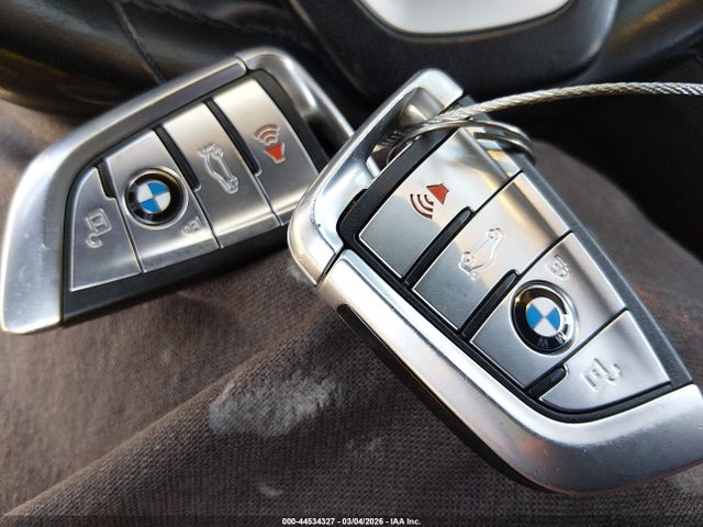 2017 BMW 740I WBA7E2C55HG739223 Photo 10