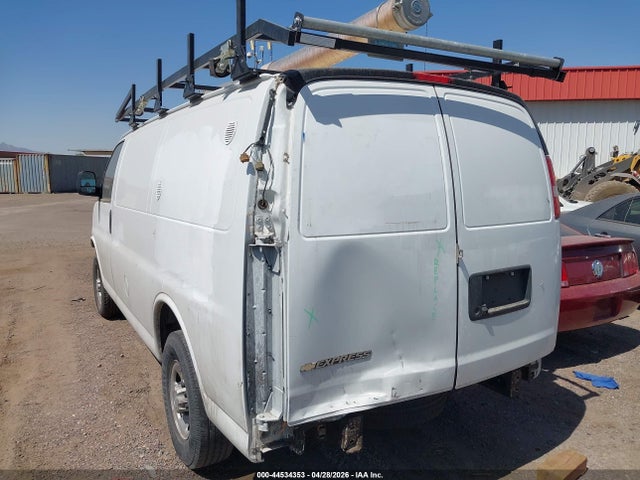 1GCWGAFP2N1222394 Chevrolet Express Cargo Rwd 2500 Regular Wheelbase Wt