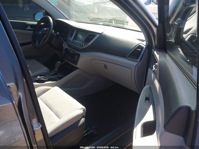 KM8J33AL4JU769919 Hyundai Tucson Sport