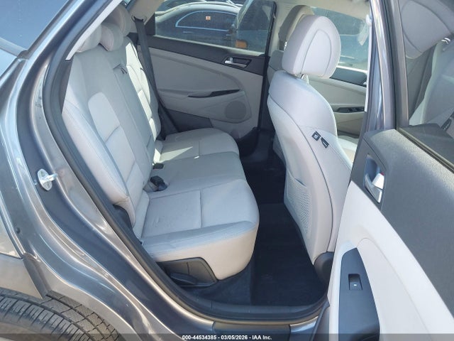 KM8J33AL4JU769919 Hyundai Tucson Sport