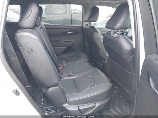 2023 TOYOTA HIGHLANDER 5TDKDRBH6PS044984 Photo 7