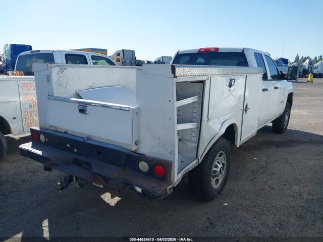 1GB2CUEG2HZ290783 Chevrolet Silverado 2500hd Wt
