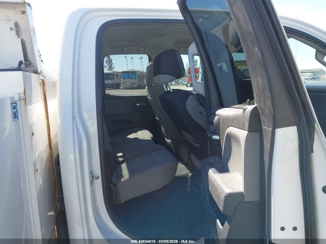 1GB2CUEG2HZ290783 Chevrolet Silverado 2500hd Wt