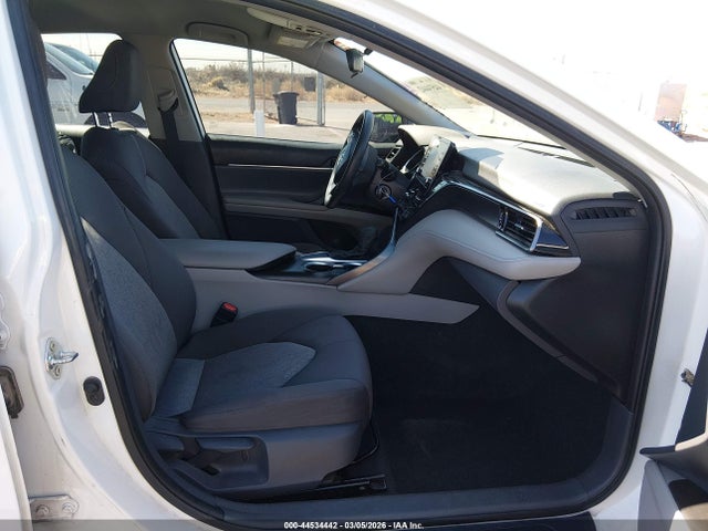 4T1C11AK0MU576228 Toyota CAMRY LE
