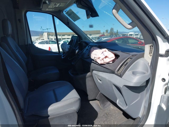 Ford Transit-250 2018 1FTYR2CM3JKA96084 Image 5