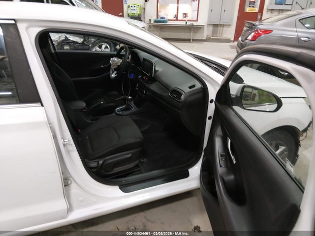Hyundai ELANTRA GT 2018 KMHH35LE1JU019516 Image 5