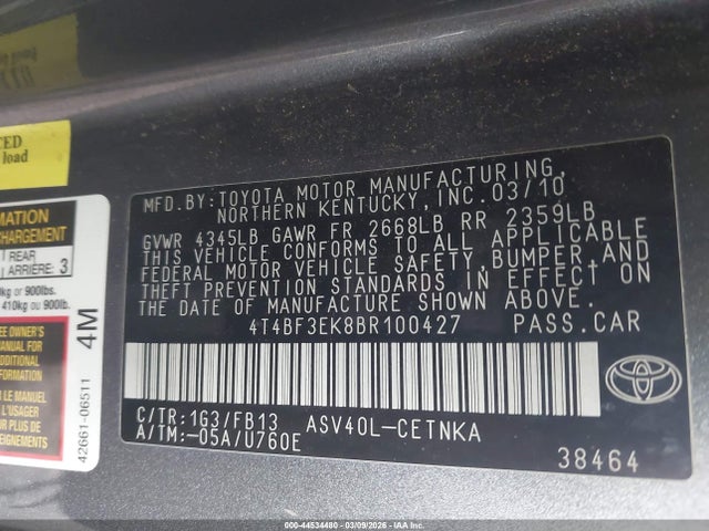 44534480 :رقم المزاد ، 4T4BF3EK8BR100427 vin ، 2011 Toyota Camry Le مزاد بيع