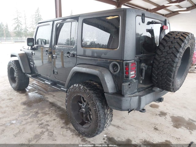 1C4HJWDG3JL888687 Jeep Wrangler Jk Unlimited Sport S 4x4