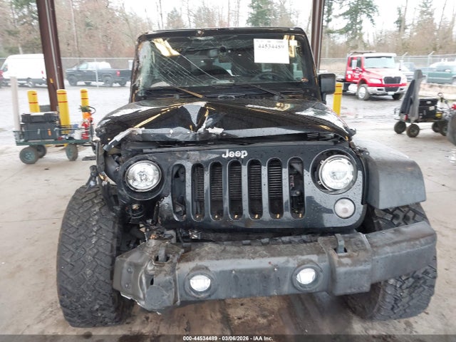 1C4HJWDG3JL888687 Jeep Wrangler Jk Unlimited Sport S 4x4