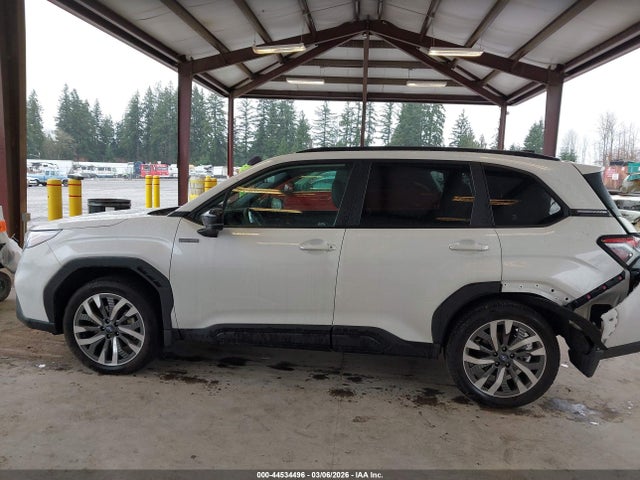 Subaru Forester Touring Hybrid 2025 JF2SLSTD6SH424637 Image 15