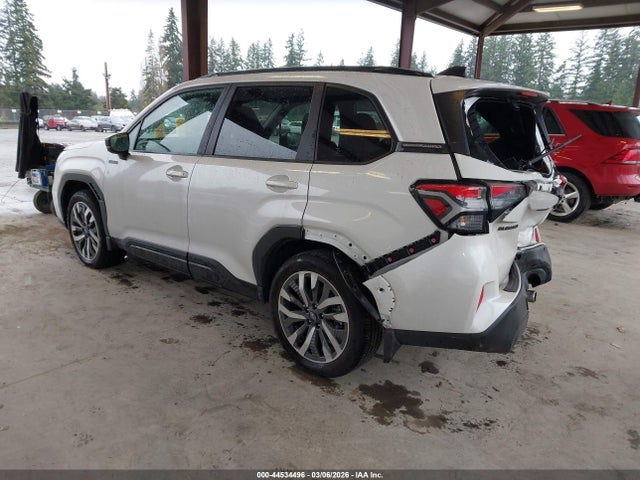 Subaru Forester Touring Hybrid 2025 JF2SLSTD6SH424637 Image 3