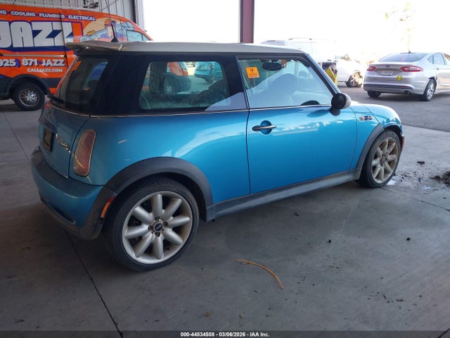 2004 MINI COOPER S WMWRE33454TD82930 Photo 3