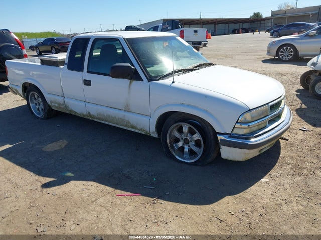 2001 CHEVROLET S-10 1GCCS19W618104256