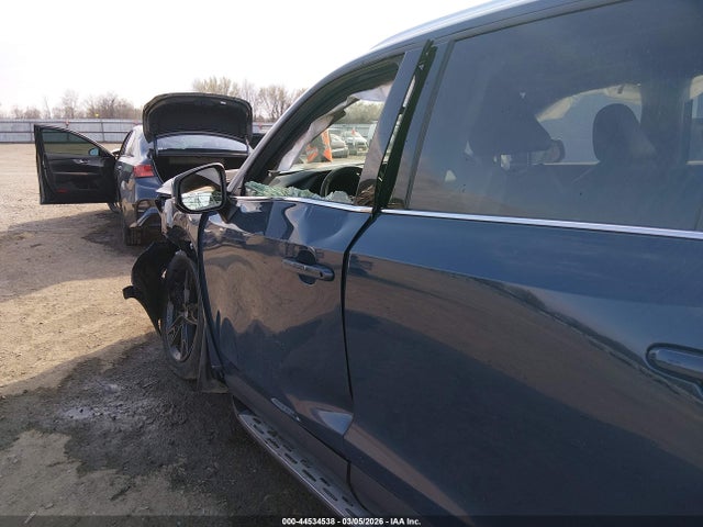 2025 Toyota Grand Highlander Hybrid Limited მანქანა იყიდება აუქციონზე, vin: 5TDACAB55SS043145, აუქციონის ნომერი: 44534538