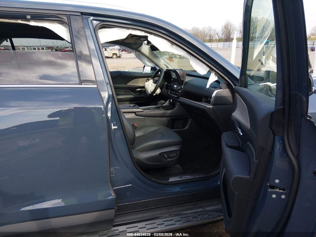 2025 Toyota Grand Highlander Hybrid Limited მანქანა იყიდება აუქციონზე, vin: 5TDACAB55SS043145, აუქციონის ნომერი: 44534538