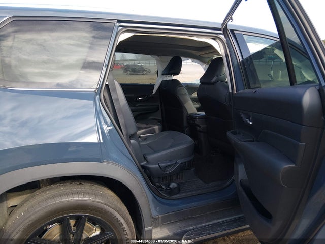 2025 Toyota Grand Highlander Hybrid Limited მანქანა იყიდება აუქციონზე, vin: 5TDACAB55SS043145, აუქციონის ნომერი: 44534538