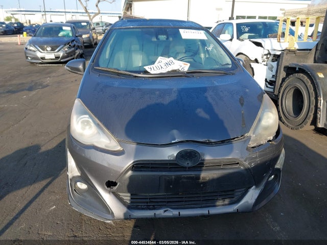 Toyota Prius C Four 2017 JTDKDTB33H1591789 Image 13