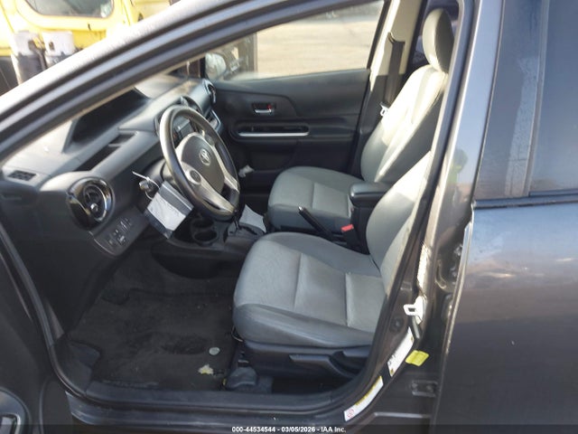 Toyota Prius C Four 2017 JTDKDTB33H1591789 Image 5