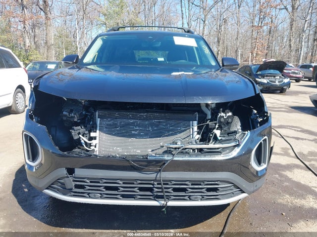 2024 Volkswagen Atlas 2.0t Se W/technology მანქანა იყიდება აუქციონზე, vin: 1V2KR2CA7RC607991, აუქციონის ნომერი: 44534545