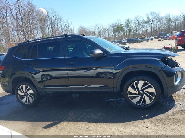 2024 Volkswagen Atlas 2.0t Se W/technology მანქანა იყიდება აუქციონზე, vin: 1V2KR2CA7RC607991, აუქციონის ნომერი: 44534545