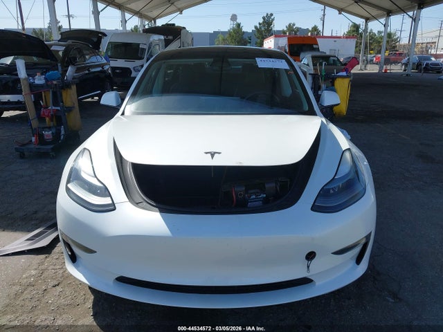 Продаж на аукціоні авто 2023 Tesla Model 3 Performance Dual Motor All-wheel Drive, vin: 5YJ3E1EC5PF413227, номер лоту: 44534572
