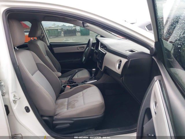 Toyota Corolla Le Eco 2018 5YFBPRHE9JP785795 Image 5