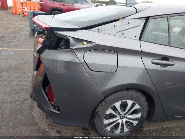 Toyota Prius Prime Xle 2020 JTDKARFP5L3135377 Image 17