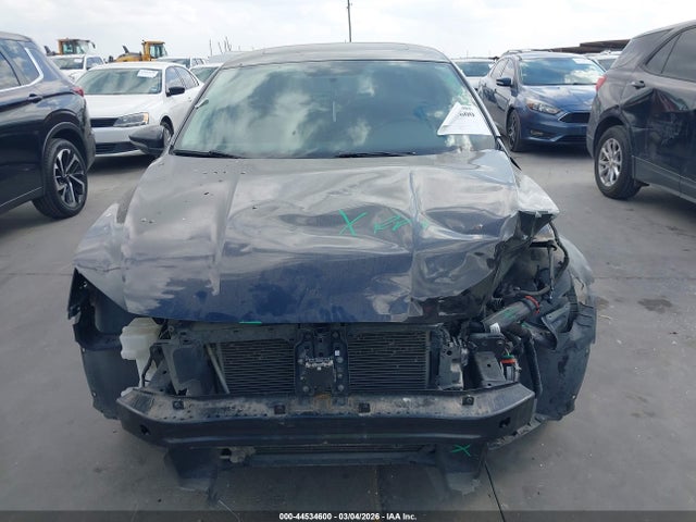 2018 Volkswagen Passat 2.0t Se მანქანა იყიდება აუქციონზე, vin: 1VWBA7A32JC005804, აუქციონის ნომერი: 44534600