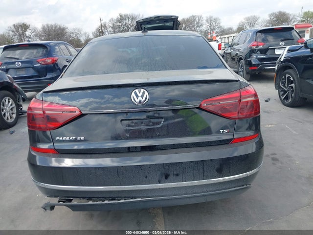 2018 Volkswagen Passat 2.0t Se მანქანა იყიდება აუქციონზე, vin: 1VWBA7A32JC005804, აუქციონის ნომერი: 44534600