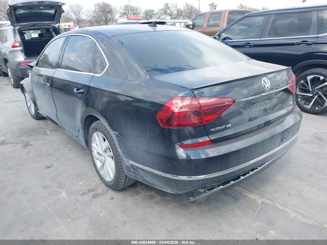 2018 Volkswagen Passat 2.0t Se მანქანა იყიდება აუქციონზე, vin: 1VWBA7A32JC005804, აუქციონის ნომერი: 44534600