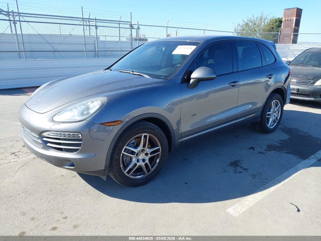 2013 PORSCHE CAYENNE WP1AA2A25DLA09714 Photo 1