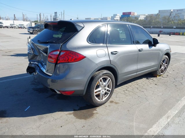 2013 PORSCHE CAYENNE WP1AA2A25DLA09714 Photo 3