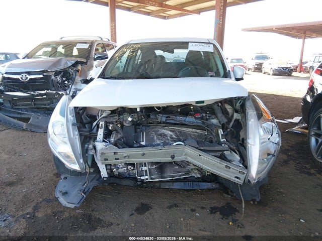 3N1CN7AP6HL805411 Nissan Versa 1.6 Sv