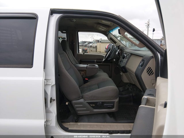 2010 Ford F-250 Cabela's/king Ranch/lariat/xl/xlt მანქანა იყიდება აუქციონზე, vin: 1FTSW2B5XAEA15430, აუქციონის ნომერი: 44534640