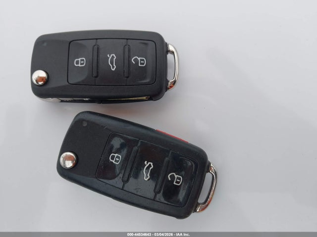 2016 VOLKSWAGEN TIGUAN WVGBV7AX9GW577272 Photo 10