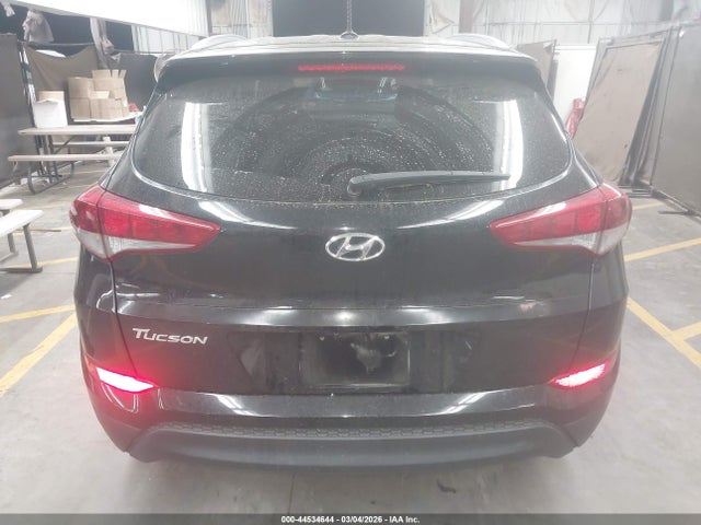 Hyundai TUCSON SE 2016 KM8J33A40GU174261 Image 16