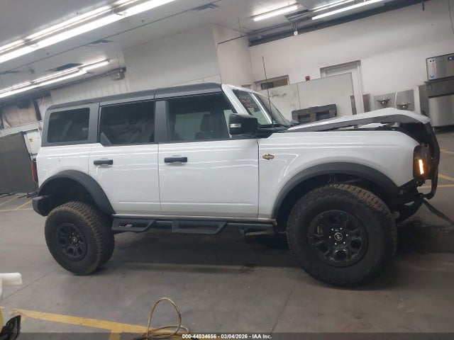 Ford Bronco Wildtrak 2024 1FMEE2BP0RLA46514 Image 14